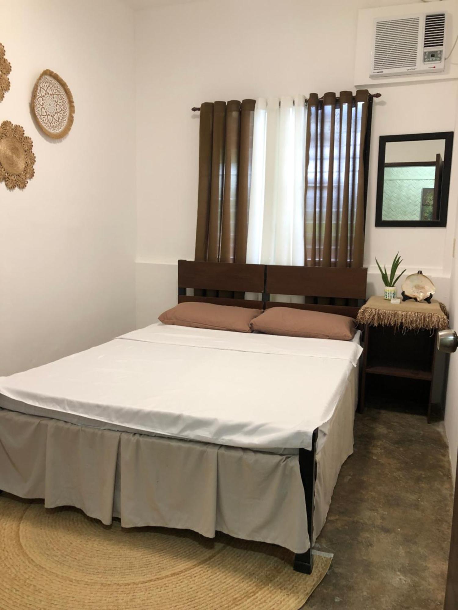 Hiraya Homestay Coron Exterior foto